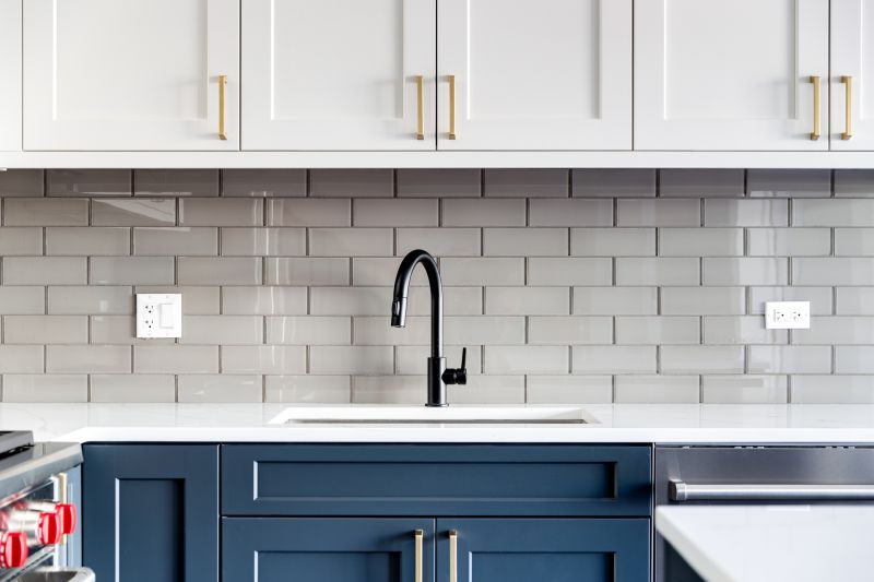 Backsplash tile in a kitchen