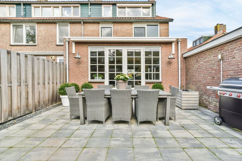 Outdoor patio tile setup